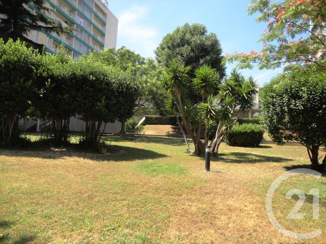 Appartement T3 à vendre - 3 pièces - 77.44 m2 - MARSEILLE - 13013 - PROVENCE-ALPES-COTE-D-AZUR - Century 21 Immo-Conseil