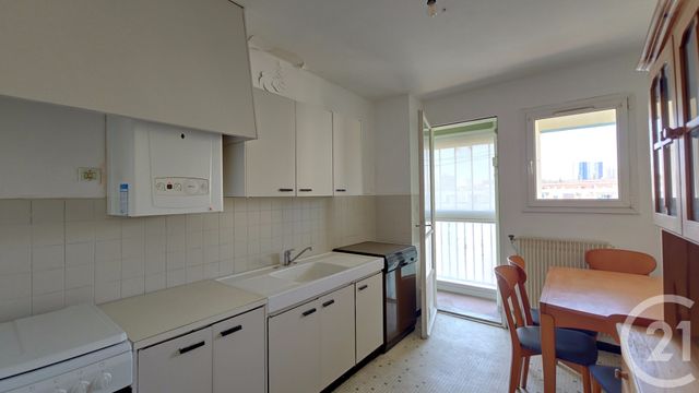 Appartement T3 à vendre - 3 pièces - 77.44 m2 - MARSEILLE - 13013 - PROVENCE-ALPES-COTE-D-AZUR - Century 21 Immo-Conseil