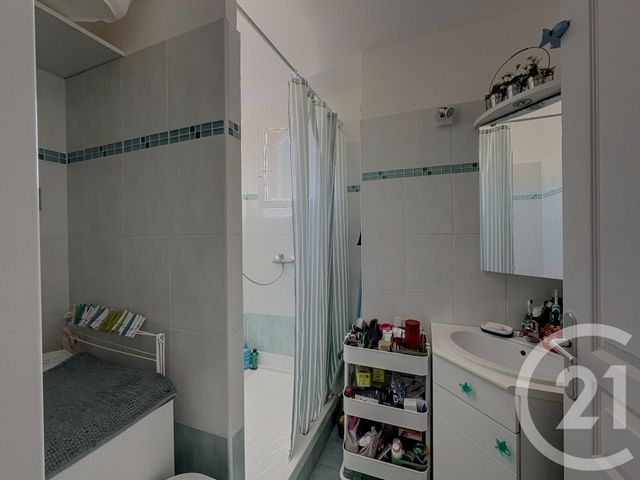 Appartement F3 à vendre - 3 pièces - 66.54 m2 - MARSEILLE - 13013 - PROVENCE-ALPES-COTE-D-AZUR - Century 21 Immo-Conseil