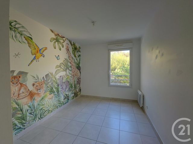 Afficher la photo en grand Appartement F3 à vendre - 3 pièces - 59.0 m2 - MARSEILLE - 13011 - PROVENCE-ALPES-COTE-D-AZUR - Century 21 Immo-Conseil