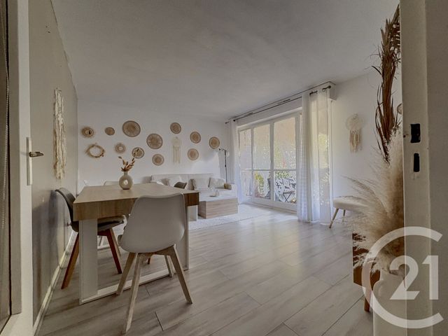 Appartement T4 à vendre - 4 pièces - 78.86 m2 - MARSEILLE - 13013 - PROVENCE-ALPES-COTE-D-AZUR - Century 21 Immo-Conseil