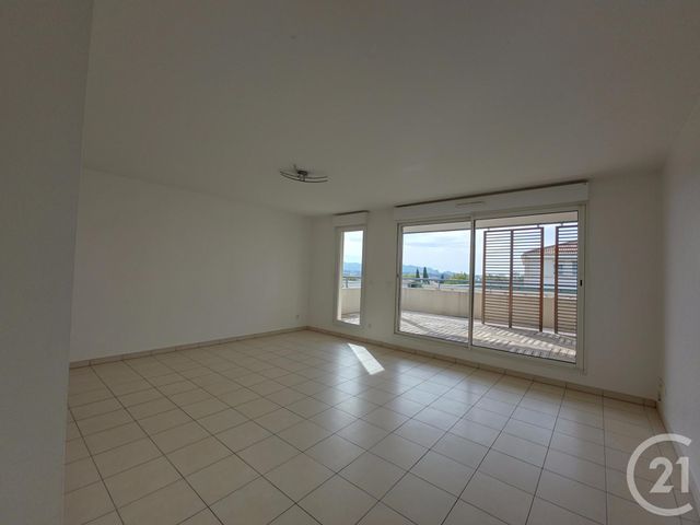 Appartement T3 à vendre - 3 pièces - 64.59 m2 - MARSEILLE - 13013 - PROVENCE-ALPES-COTE-D-AZUR - Century 21 Immo-Conseil