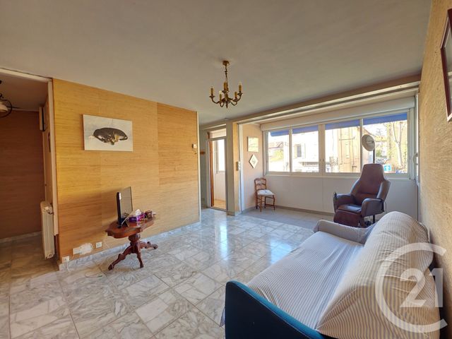 Appartement T2 à vendre - 2 pièces - 38.81 m2 - MARSEILLE - 13013 - PROVENCE-ALPES-COTE-D-AZUR - Century 21 Immo-Conseil