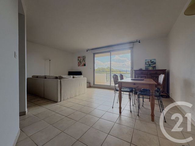 Appartement F3 à vendre - 3 pièces - 62.69 m2 - MARSEILLE - 13013 - PROVENCE-ALPES-COTE-D-AZUR - Century 21 Immo-Conseil