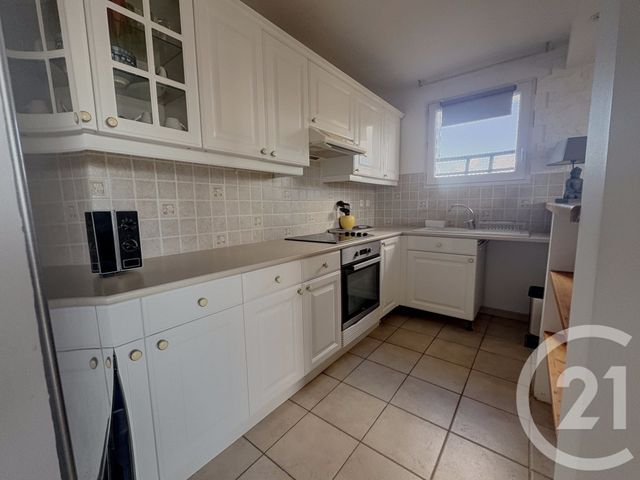 Appartement F3 à vendre - 3 pièces - 62.69 m2 - MARSEILLE - 13013 - PROVENCE-ALPES-COTE-D-AZUR - Century 21 Immo-Conseil