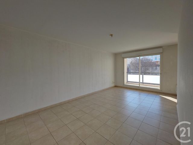 Appartement F3 à vendre - 3 pièces - 66.64 m2 - MARSEILLE - 13004 - PROVENCE-ALPES-COTE-D-AZUR - Century 21 Immo-Conseil