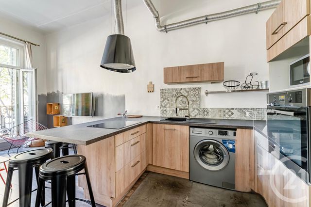 Appartement Studio à vendre - 1 pièce - 42.54 m2 - MARSEILLE - 13006 - PROVENCE-ALPES-COTE-D-AZUR - Century 21 Immo-Conseil
