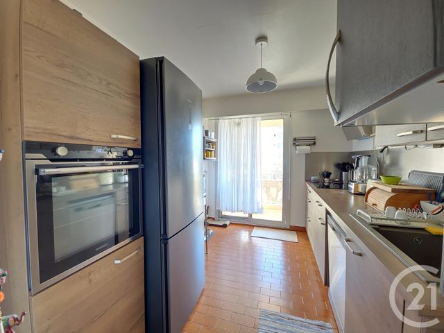 Appartement F4 à vendre - 4 pièces - 98.0 m2 - MARSEILLE - 13010 - PROVENCE-ALPES-COTE-D-AZUR - Century 21 Immo-Conseil