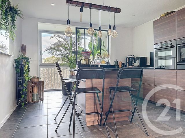 Appartement F4 à vendre - 4 pièces - 82.84 m2 - ALLAUCH - 13 - PROVENCE-ALPES-COTE-D-AZUR - Century 21 Immo-Conseil