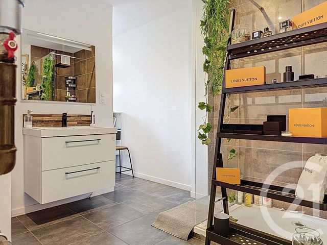 Appartement F4 à vendre - 4 pièces - 82.84 m2 - ALLAUCH - 13 - PROVENCE-ALPES-COTE-D-AZUR - Century 21 Immo-Conseil