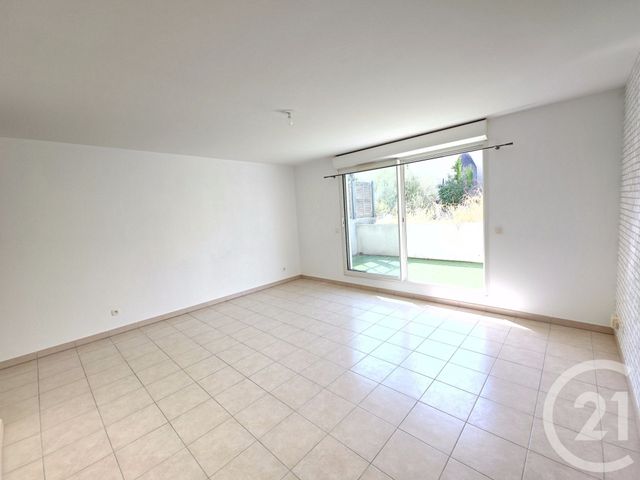 Appartement F3 à vendre - 3 pièces - 68.39 m2 - MARSEILLE - 13013 - PROVENCE-ALPES-COTE-D-AZUR - Century 21 Immo-Conseil