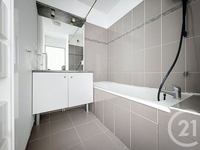 Appartement Duplex à vendre - 4 pièces - 84.09 m2 - MARSEILLE - 13004 - PROVENCE-ALPES-COTE-D-AZUR - Century 21 Immo-Conseil