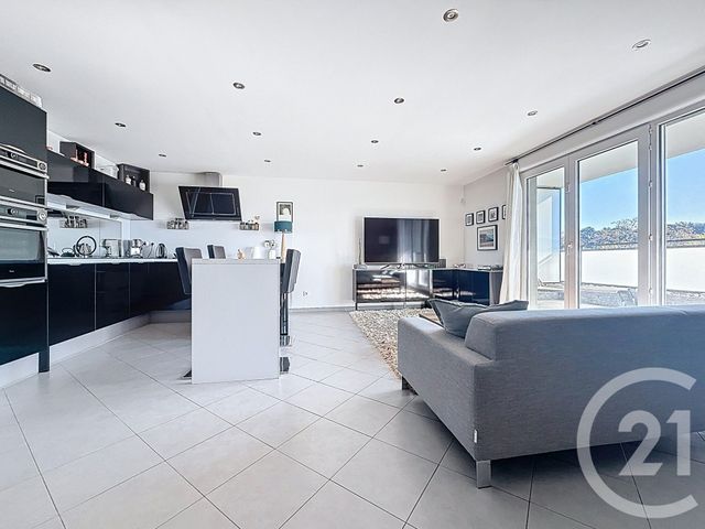 Appartement F3 à vendre - 3 pièces - 66.65 m2 - MARSEILLE - 13013 - PROVENCE-ALPES-COTE-D-AZUR - Century 21 Immo-Conseil