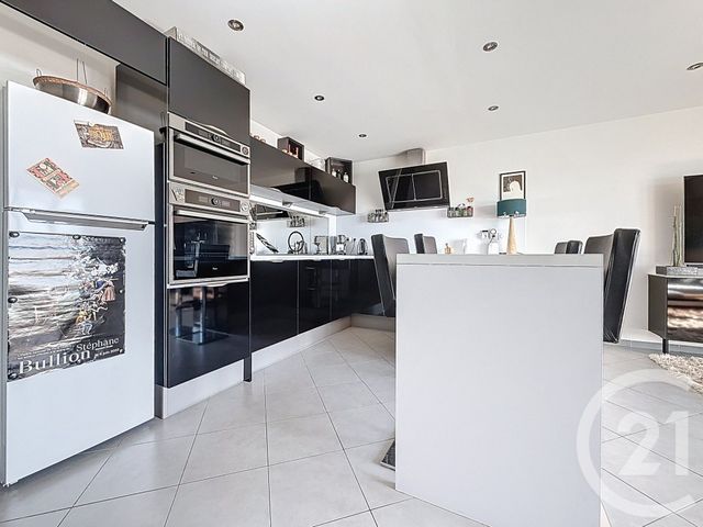 Appartement F3 à vendre - 3 pièces - 66.65 m2 - MARSEILLE - 13013 - PROVENCE-ALPES-COTE-D-AZUR - Century 21 Immo-Conseil