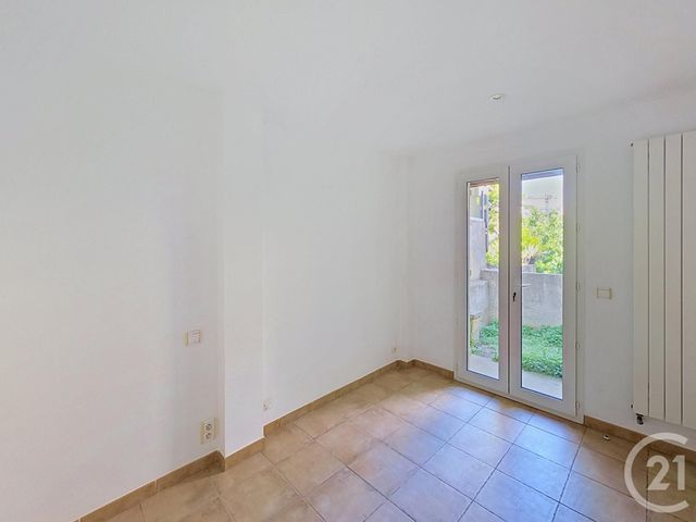 Appartement F3 à vendre - 3 pièces - 69.84 m2 - MARSEILLE - 13013 - PROVENCE-ALPES-COTE-D-AZUR - Century 21 Immo-Conseil