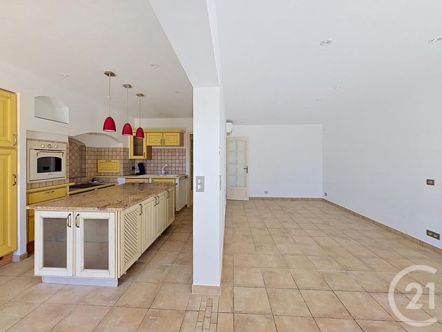 Appartement F3 à vendre - 3 pièces - 69.84 m2 - MARSEILLE - 13013 - PROVENCE-ALPES-COTE-D-AZUR - Century 21 Immo-Conseil