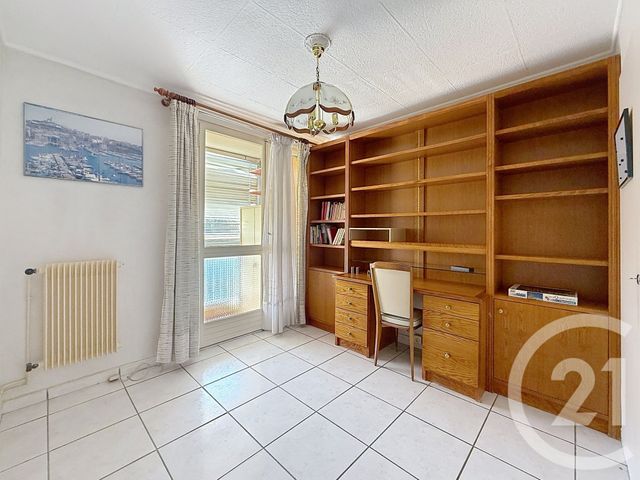 Appartement F4 à vendre - 4 pièces - 70.9 m2 - MARSEILLE - 13013 - PROVENCE-ALPES-COTE-D-AZUR - Century 21 Immo-Conseil