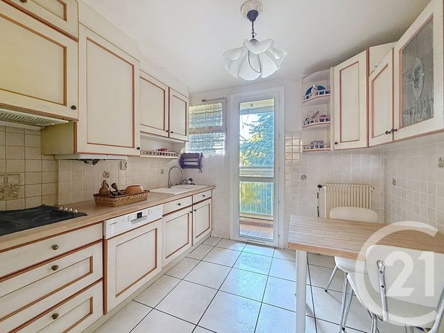 Appartement F4 à vendre - 4 pièces - 70.9 m2 - MARSEILLE - 13013 - PROVENCE-ALPES-COTE-D-AZUR - Century 21 Immo-Conseil