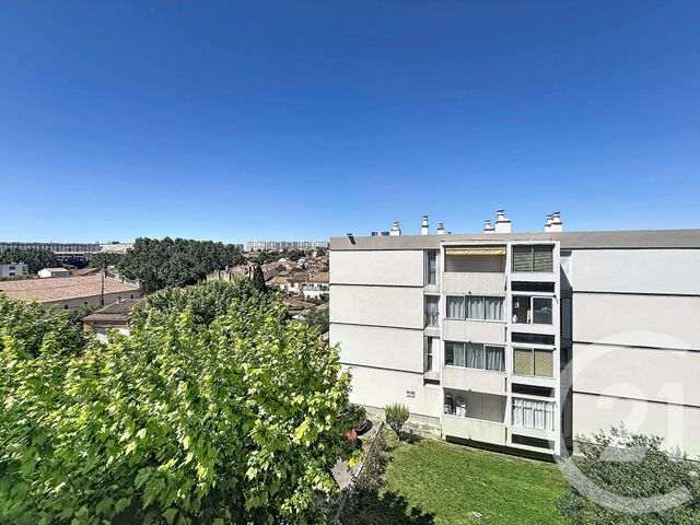 Appartement à vendre - 4 pièces - 66.29 m2 - MARSEILLE - 13013 - PROVENCE-ALPES-COTE-D-AZUR - Century 21 Immo-Conseil
