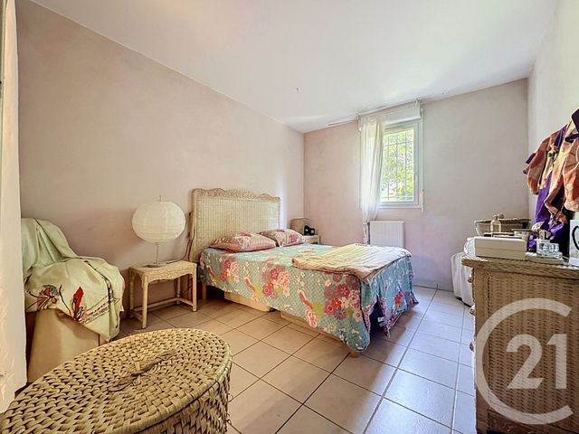 Appartement T3 à vendre - 3 pièces - 69.76 m2 - MARSEILLE - 13013 - PROVENCE-ALPES-COTE-D-AZUR - Century 21 Immo-Conseil