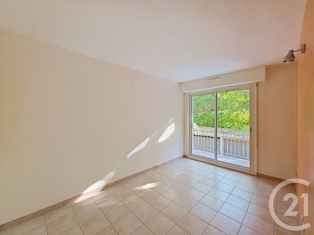 Appartement T3 à vendre - 3 pièces - 61.12 m2 - MARSEILLE - 13013 - PROVENCE-ALPES-COTE-D-AZUR - Century 21 Immo-Conseil
