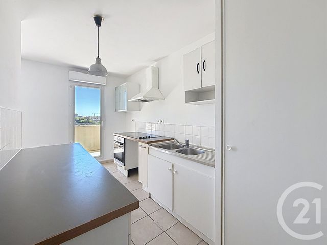 Appartement T3 à vendre - 3 pièces - 61.83 m2 - MARSEILLE - 13004 - PROVENCE-ALPES-COTE-D-AZUR - Century 21 Immo-Conseil