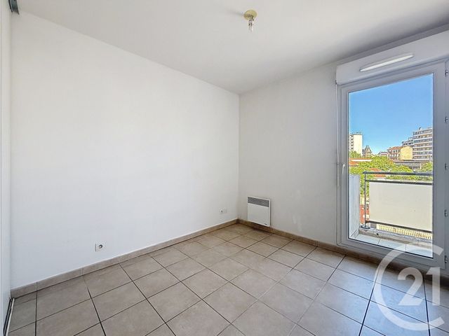 Appartement T3 à vendre - 3 pièces - 61.83 m2 - MARSEILLE - 13004 - PROVENCE-ALPES-COTE-D-AZUR - Century 21 Immo-Conseil