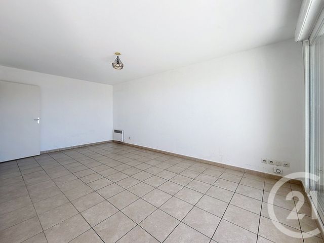 Appartement T3 à vendre - 3 pièces - 61.83 m2 - MARSEILLE - 13004 - PROVENCE-ALPES-COTE-D-AZUR - Century 21 Immo-Conseil