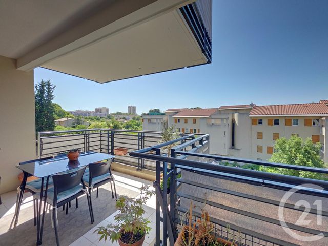 Appartement T3 à vendre - 3 pièces - 64.21 m2 - MARSEILLE - 13014 - PROVENCE-ALPES-COTE-D-AZUR - Century 21 Immo-Conseil