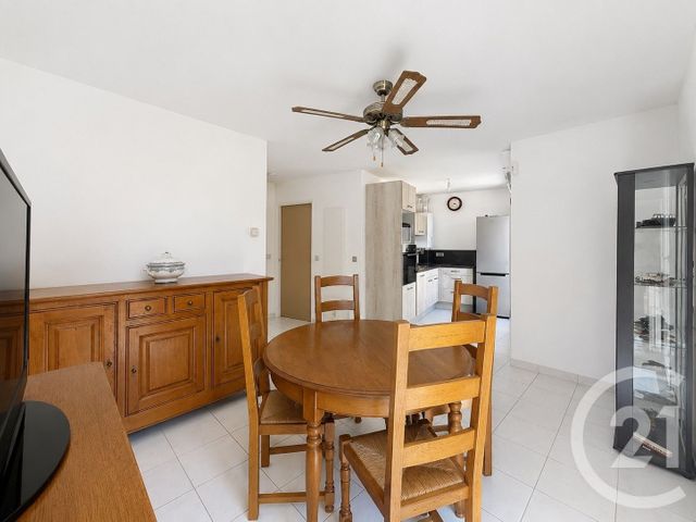 Appartement F2 à vendre - 2 pièces - 39.84 m2 - MARSEILLE - 13013 - PROVENCE-ALPES-COTE-D-AZUR - Century 21 Immo-Conseil