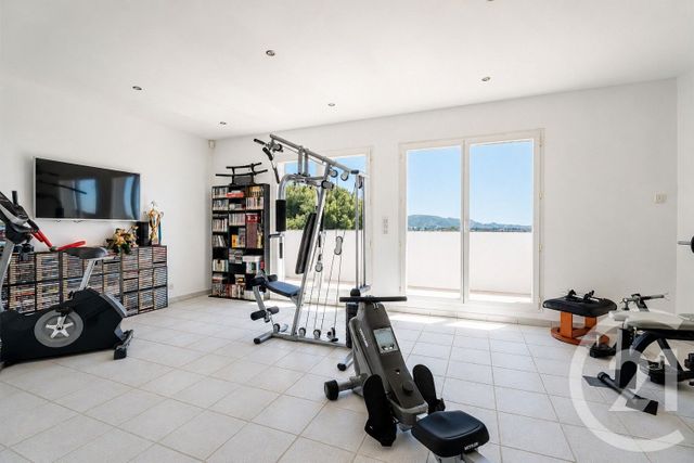 maison à vendre - 5 pièces - 251.67 m2 - MARSEILLE - 13013 - PROVENCE-ALPES-COTE-D-AZUR - Century 21 Immo-Conseil