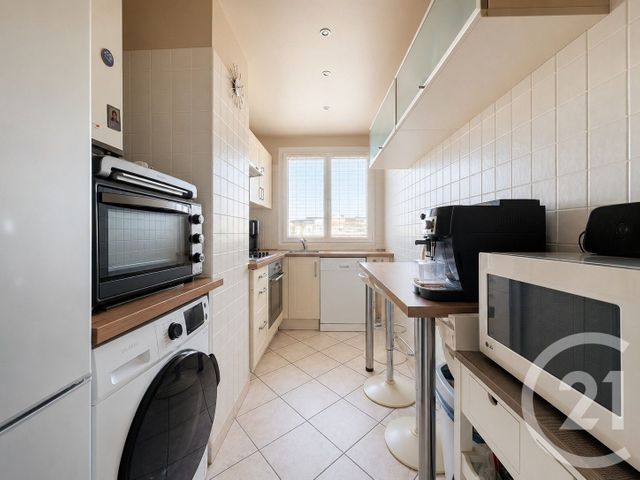 Appartement F4 à vendre - 4 pièces - 66.99 m2 - MARSEILLE - 13013 - PROVENCE-ALPES-COTE-D-AZUR - Century 21 Immo-Conseil