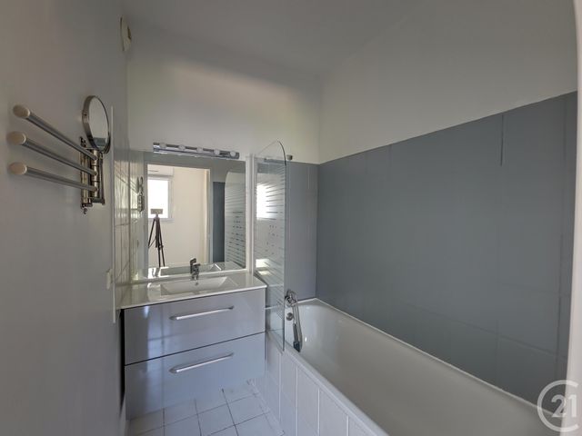 Appartement F2 à vendre - 2 pièces - 39.72 m2 - MARSEILLE - 13013 - PROVENCE-ALPES-COTE-D-AZUR - Century 21 Immo-Conseil