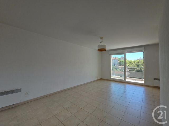 Appartement F3 à vendre - 3 pièces - 65.44 m2 - MARSEILLE - 13004 - PROVENCE-ALPES-COTE-D-AZUR - Century 21 Immo-Conseil