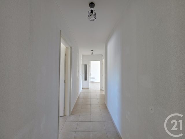 Appartement F3 à vendre - 3 pièces - 65.44 m2 - MARSEILLE - 13004 - PROVENCE-ALPES-COTE-D-AZUR - Century 21 Immo-Conseil