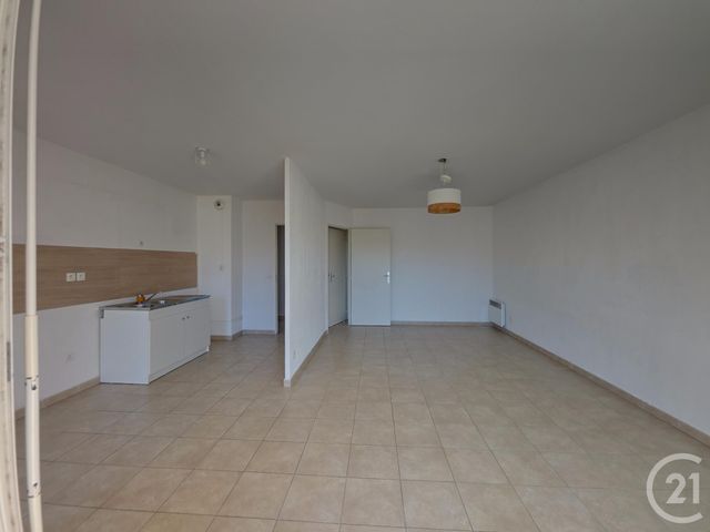 Appartement F3 à vendre - 3 pièces - 65.44 m2 - MARSEILLE - 13004 - PROVENCE-ALPES-COTE-D-AZUR - Century 21 Immo-Conseil