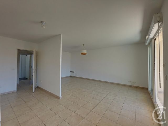 Appartement F3 à vendre - 3 pièces - 65.44 m2 - MARSEILLE - 13004 - PROVENCE-ALPES-COTE-D-AZUR - Century 21 Immo-Conseil