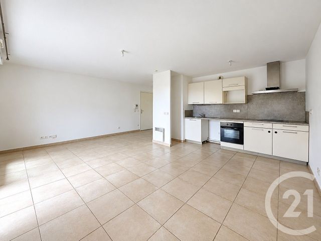 Appartement T3 à vendre - 3 pièces - 64.64 m2 - MARSEILLE - 13013 - PROVENCE-ALPES-COTE-D-AZUR - Century 21 Immo-Conseil