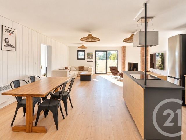 Appartement F4 à vendre - 4 pièces - 136.08 m2 - ALLAUCH - 13 - PROVENCE-ALPES-COTE-D-AZUR - Century 21 Immo-Conseil