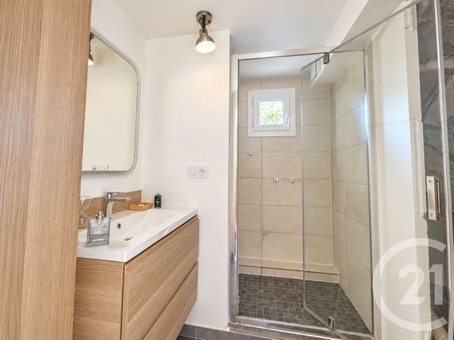 Appartement F4 à vendre - 4 pièces - 136.08 m2 - ALLAUCH - 13 - PROVENCE-ALPES-COTE-D-AZUR - Century 21 Immo-Conseil