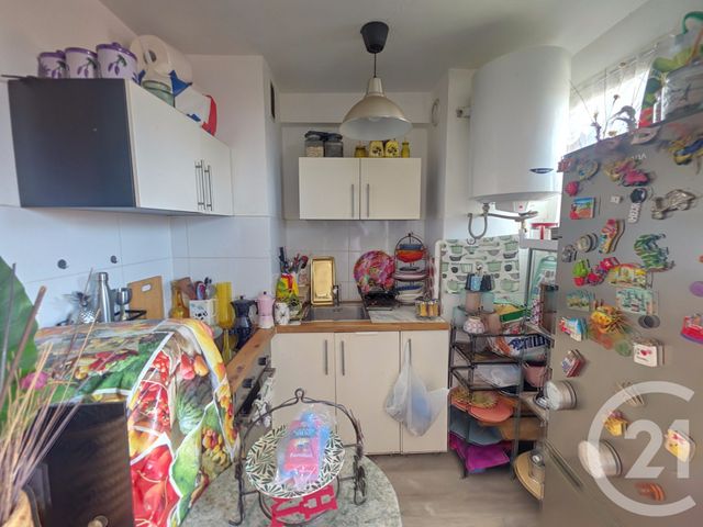 Appartement F1 à vendre - 1 pièce - 23.73 m2 - MARSEILLE - 13013 - PROVENCE-ALPES-COTE-D-AZUR - Century 21 Immo-Conseil