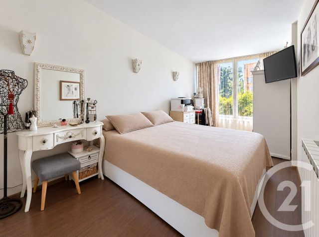 Appartement T4 à vendre - 4 pièces - 89.81 m2 - MARSEILLE - 13013 - PROVENCE-ALPES-COTE-D-AZUR - Century 21 Immo-Conseil
