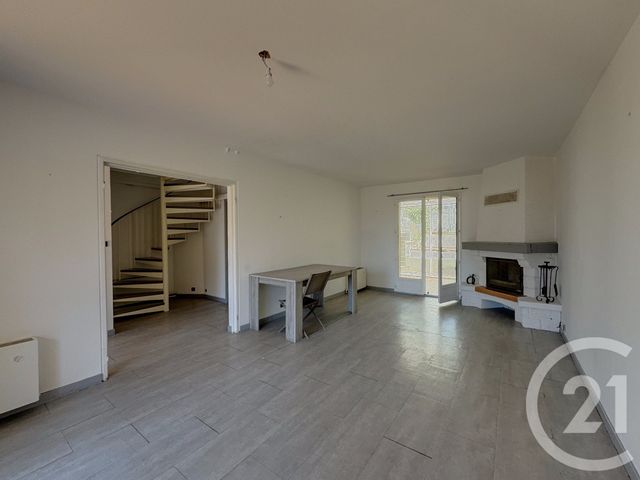 Afficher la photo en grand maison à vendre - 4 pièces - 75.99 m2 - MARSEILLE - 13013 - PROVENCE-ALPES-COTE-D-AZUR - Century 21 Immo-Conseil