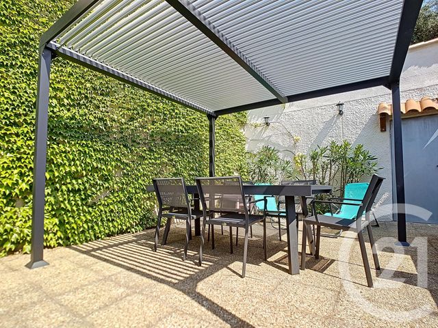 Afficher la photo en grand Appartement F3 à vendre - 3 pièces - 67.01 m2 - MARSEILLE - 13014 - PROVENCE-ALPES-COTE-D-AZUR - Century 21 Immo-Conseil