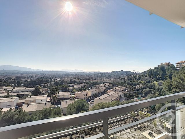 Afficher la photo en grand Appartement F3 à vendre - 3 pièces - 63.53 m2 - MARSEILLE - 13013 - PROVENCE-ALPES-COTE-D-AZUR - Century 21 Immo-Conseil