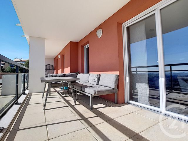 Afficher la photo en grand Appartement F3 à vendre - 3 pièces - 63.53 m2 - MARSEILLE - 13013 - PROVENCE-ALPES-COTE-D-AZUR - Century 21 Immo-Conseil