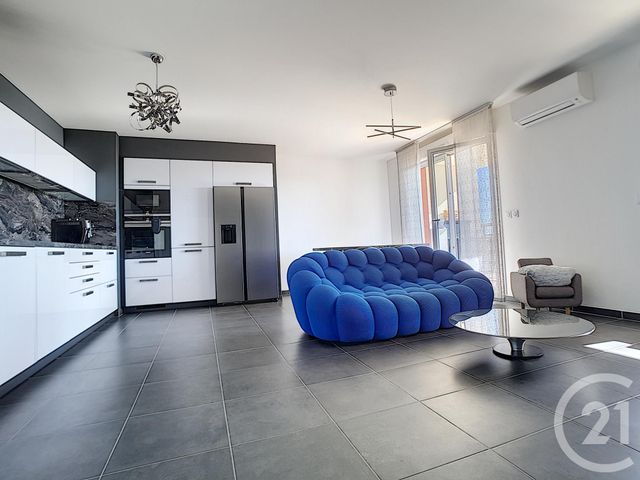 Afficher la photo en grand Appartement F3 à vendre - 3 pièces - 63.53 m2 - MARSEILLE - 13013 - PROVENCE-ALPES-COTE-D-AZUR - Century 21 Immo-Conseil