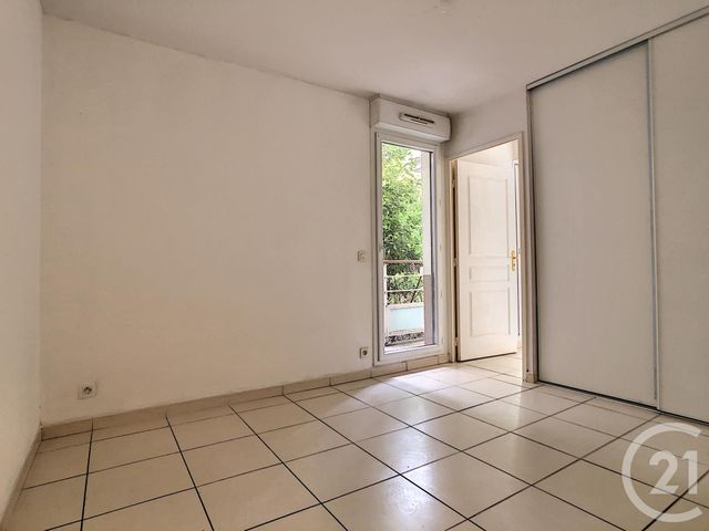 Afficher la photo en grand Appartement F2 à vendre - 2 pièces - 36.67 m2 - MARSEILLE - 13014 - PROVENCE-ALPES-COTE-D-AZUR - Century 21 Immo-Conseil