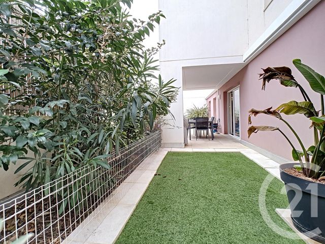 Afficher la photo en grand Appartement F3 à vendre - 3 pièces - 56.21 m2 - MARSEILLE - 13013 - PROVENCE-ALPES-COTE-D-AZUR - Century 21 Immo-Conseil