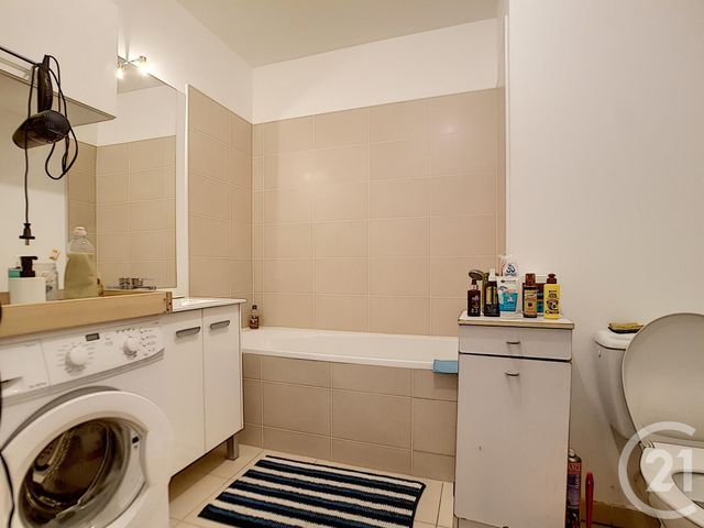 Afficher la photo en grand Appartement F2 à vendre - 2 pièces - 35.82 m2 - MARSEILLE - 13013 - PROVENCE-ALPES-COTE-D-AZUR - Century 21 Immo-Conseil
